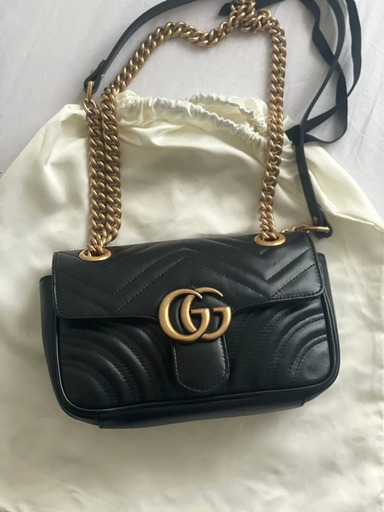 Gucci グッチマーモントブラックショルダーバッグ