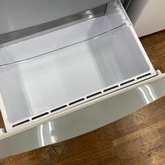 AQUA(アクア) 3ドア 264L 2013年製 AQR-261B