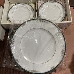 Noritake 食器皿セット　新品