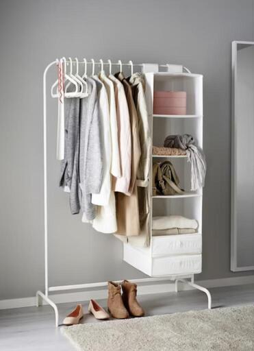IKEAのMULIG(ハンガーラック)とSKUBB(吊り下げ型収納)のセット