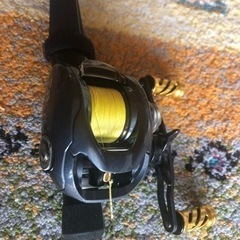 ベイトタックルセット  釣り  ルアー ジリオン