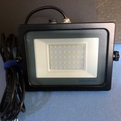 LED投光器　昼光色　6000K   30W     IP66防水