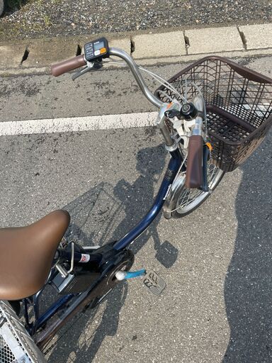 今週限定値下げ！パナソニック　電動 三輪自転車　ビビライフ　BE-ELR83