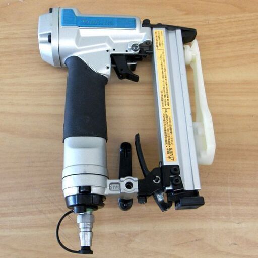 10mm 常圧 エアタッカ makita マキタ AT1025AK エアツール 家具木工 内装 札幌 西区 西野