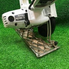 マキタ SS540DZ 125㎜充電式マルノコ ※バッテリーは付属しません【市川行徳店】【店頭取引限定】【中古】ITGJLUIU9U3G