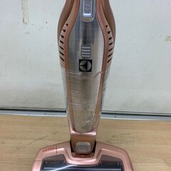 【レガストック川崎本店】コードレス充電クリーナー サイクロン 掃除機 エレクトロラックス