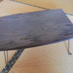 昭和色の折り畳みテーブル