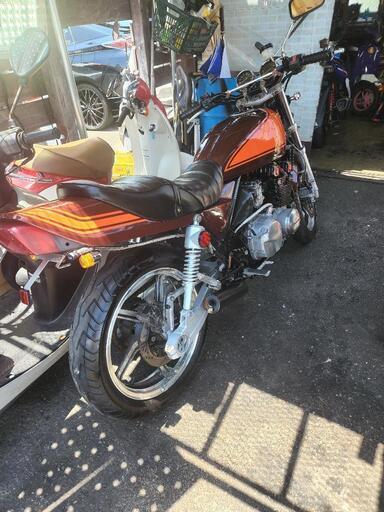 ゼファー400(c5)2年ついてます。こみこみ価格