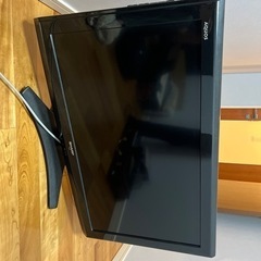 薄型テレビ　AQUOS 32V