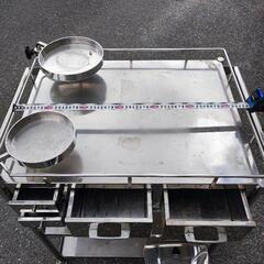 医療用ステンレスワゴン/ナースワゴン/回診用キャスター引出し付】什器ラック棚