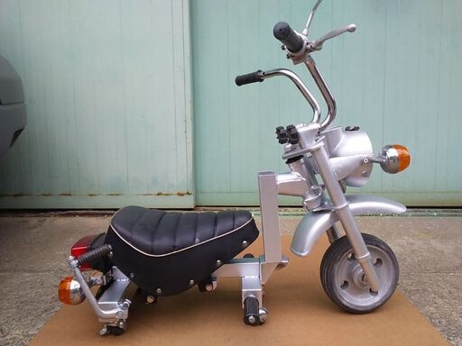 唯一無二【部屋用】【作業用】バイク椅子 超シャコタン モンキー風 カスタム 唯一無二【部屋用】【作業用】バイク椅子 超シャコタン モンキー風