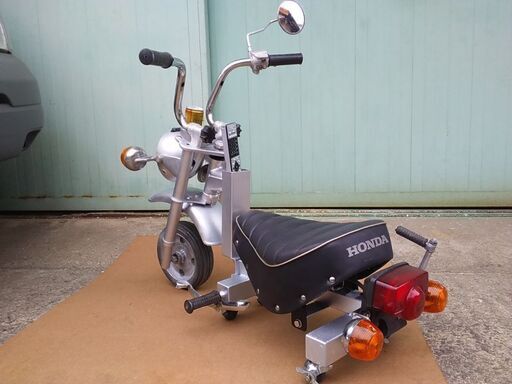 唯一無二【部屋用】【作業用】バイク椅子 超シャコタン モンキー風 カスタム 唯一無二【部屋用】【作業用】バイク椅子 超シャコタン モンキー風