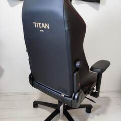 Secretlab Titan Evo 2022 ゲーミングチェア