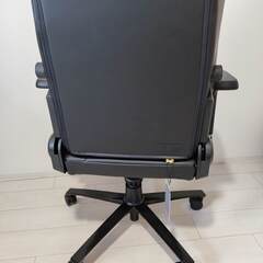 Secretlab Titan Evo 2022 ゲーミングチェア