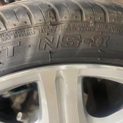 225/40ZR19 タイヤとホイールセット