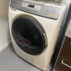 【取引中】ドラム式洗濯機　Panasonic NAーVD100L