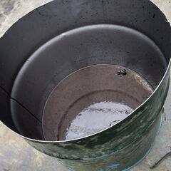 オイル受け　水受け　排水受け　水溜　池　　ドラム缶ハーフカット