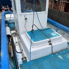 プレジャーボート　船　船外機　釣り