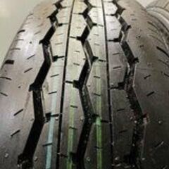 新車外し2022年製 BS ECOPIA RD613 195/80R15 107/105N LT 15インチ 夏タイヤ 4本 キャラバン ハイエース等　(JR161)クレジットカード QRコード決済可能