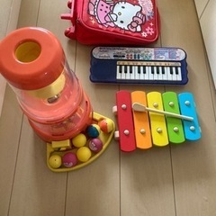 幼児おもちゃ、抱っこひも、ベビーカーに使える品、セット