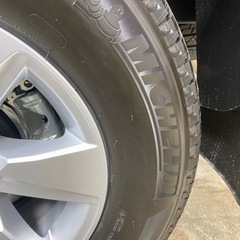 265/65R17純正タイヤホイール４本　ナット付属　ほぼ新品 265/65R17純正タイヤホイール4本 ナット付属 ほぼ新品