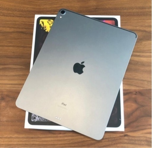 Apple iPad Pro 12.9インチ(第3世代) Wi-Fiモデル 64GB スペース