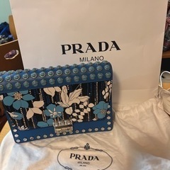 【ネット決済】［美品未使用に近い】PRADA ショルダーバッグ　