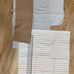 綿・オーガニックコットン　ストライプ柄の端切れ布(はぎれ)