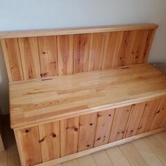 木製ベンチ　スウェーデンハウス腰板で作製