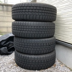 引渡し決定！　　エスティマのスタッドレス　215/60R17