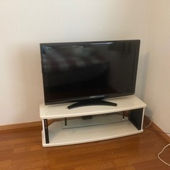 42インチ液晶テレビ