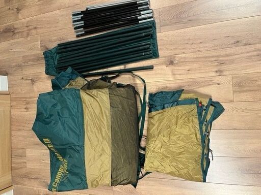 タフワイドドームⅣ/300 スタートパッケージとスクリーンキャノピー