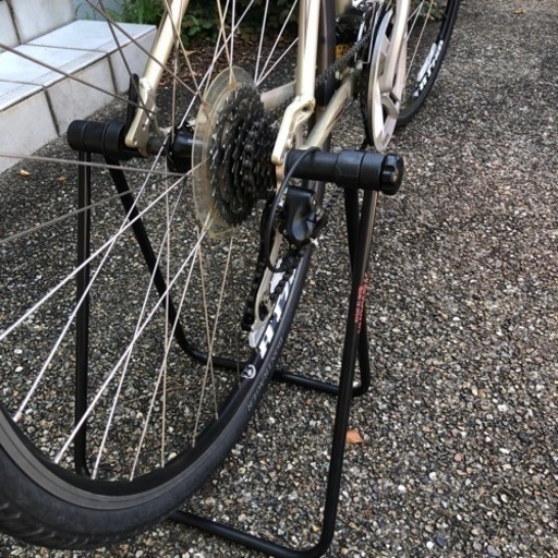 美品トレックFX7.2▫️CATSEYE、メンテナンス台、ドリンクホルダー付き