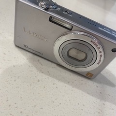 LUMIXのデジタルカメラ