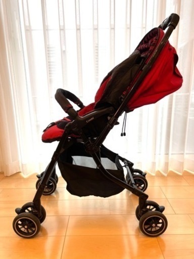 【値下げ12000円→6000円】コンビ　ベビーカー　メチャカルハンディオート4キャス