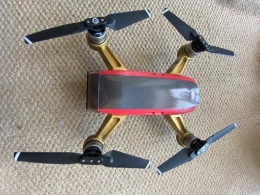 ドローン DJI gl100a