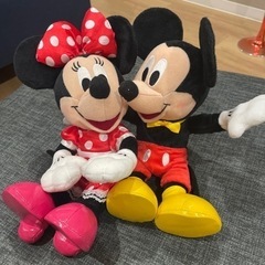 ディズニー　ミッキーミニー　ぬいぐるみ