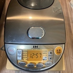 象印　炊飯器　5.5合　極め炊き NP-VD10