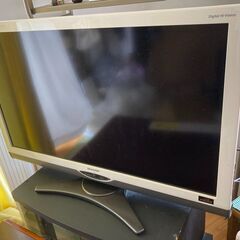 SHARP 液晶カラーテレビ、40型