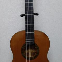 YAMAHA　ヤマハ　クラシックギター　C-300   ジャパン...