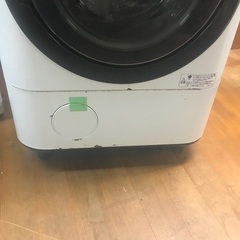 ドラム式洗濯機-配達なし。 傷あり
