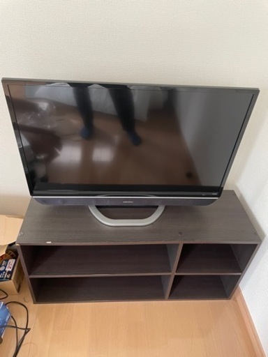 テレビとテレビ台