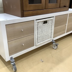 テレビボード　IKEA キャスター付　ナチュラル×ホワイト　122