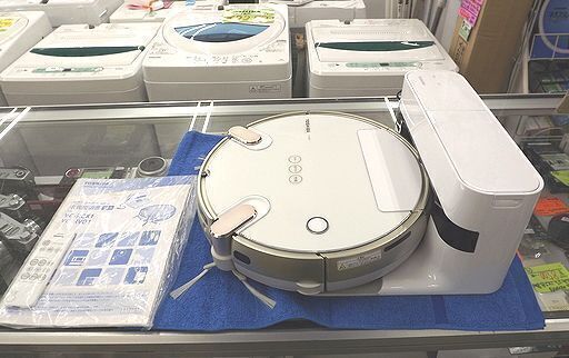 値下げ！東芝 TOSHIBA ロボットクリーナー トルネオロボ  VC-RVD1 2014年製 ホワイト 掃除機　西岡店