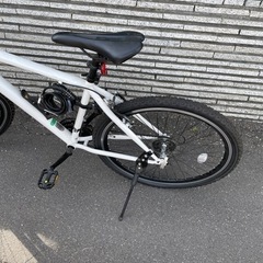 【超美品】Tigora バイシクル　マウンテンバイク　お値下げしました‼︎  札幌　7段変速あり　ジュースホルダー　ロックホルダーあり　26インチ　ホワイト