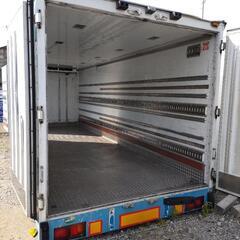 匝瑳市八日市場】No.B-43 横扉付き 保冷コンテナ 鍵付き 長さ