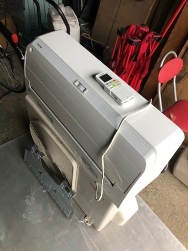 東芝2021年製　中古品　エアコン