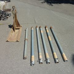 私専用の「タイヤ踏み込み式ポールスタンド」(アマチュア無線)