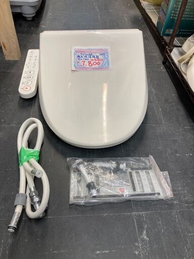 ☆中古￥7,800！【会員価格￥7,800】TOSHIBA　温水洗浄便座　家電　2013年製　SCS-T160型　【BF104】