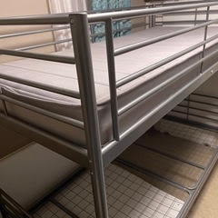 【6/22迄引取限定】IKEA 二段ベッド+マットレス(x1)